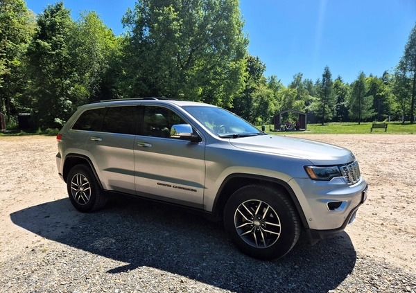 Jeep Grand Cherokee cena 112000 przebieg: 84000, rok produkcji 2016 z Bukowno małe 211